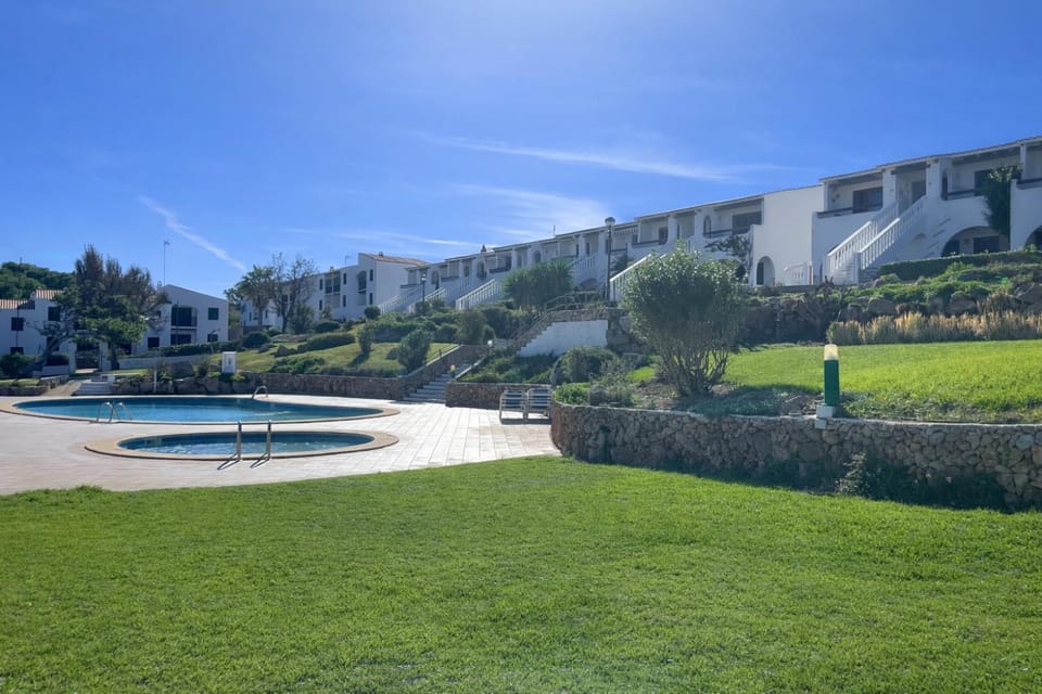 Natural landscape, Garden, Garden, Garden view, Pool view, Swimming pool, Swimming pool
