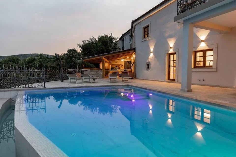 Castle with Stunning Views by AneoTravel Villa in Primorje-Gorski Kotar County
