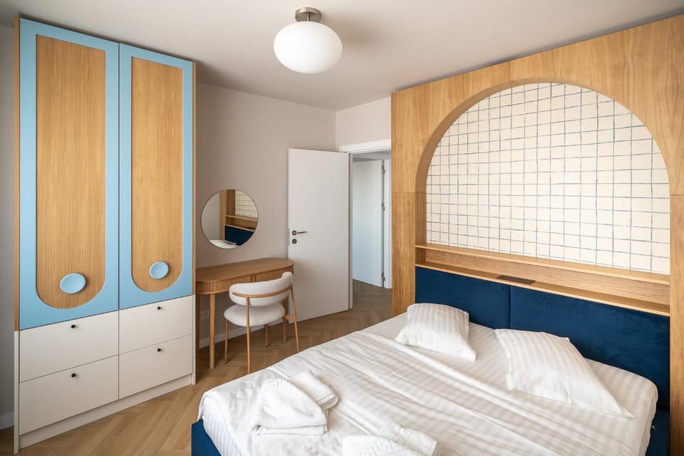 Bed, Photo of the whole room, Bedroom, wardrobe