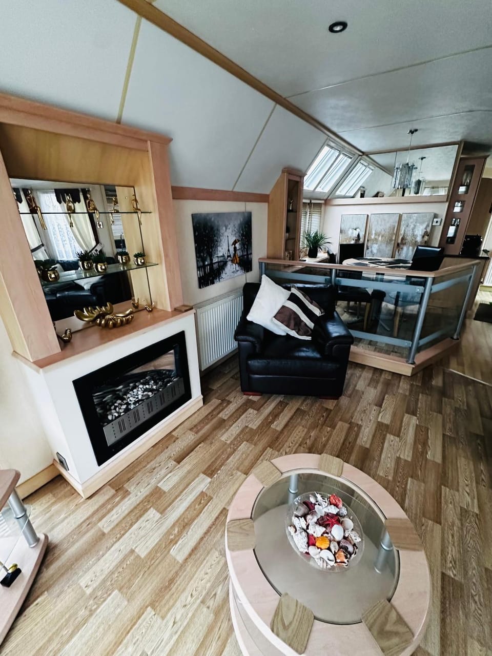 Living room, Dining area, fireplace