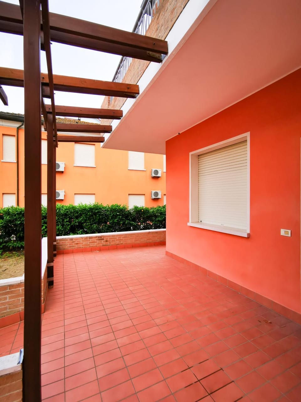 Property building, Day