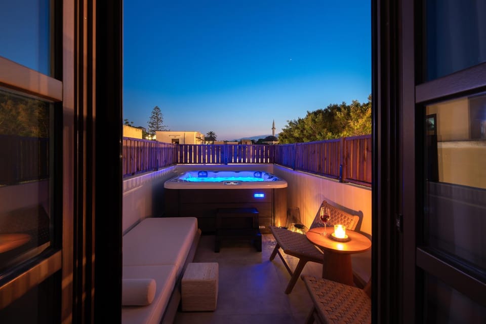 Karavel Suites - Old Town Apartment hotel in Rhodes