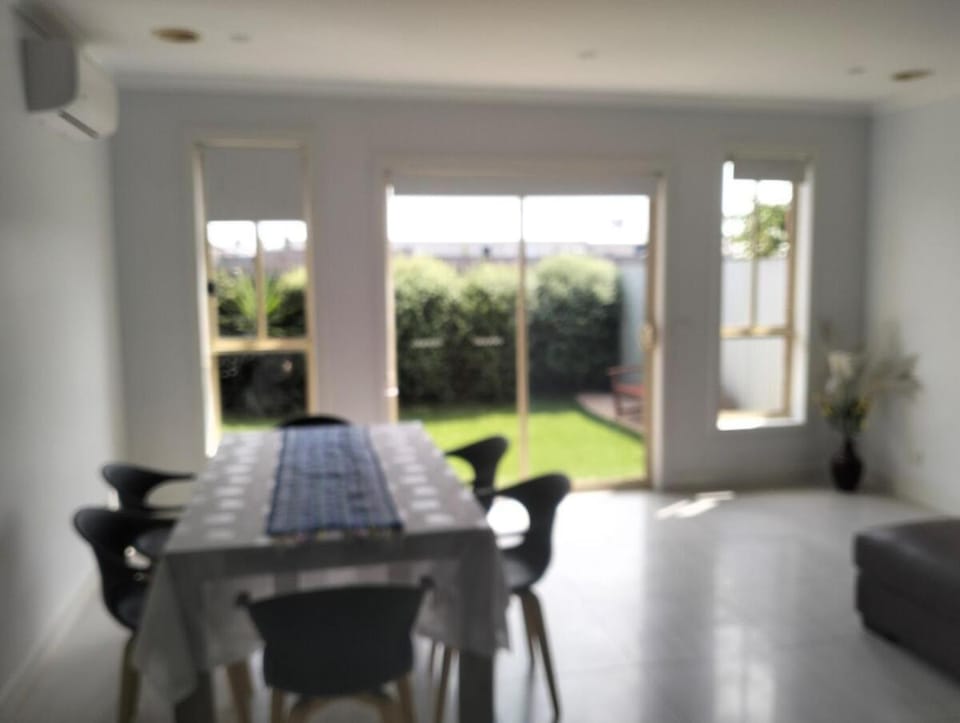 Comfort and good value House in Melton