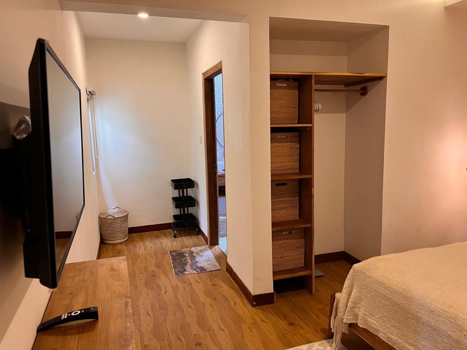 Bedroom, wardrobe