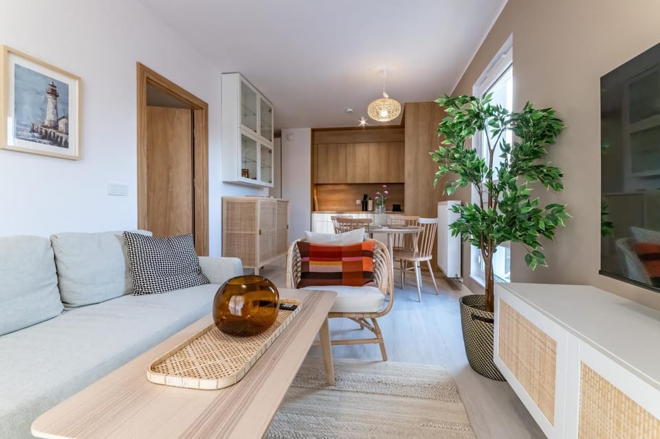 Kitchen or kitchenette, Living room, Dining area