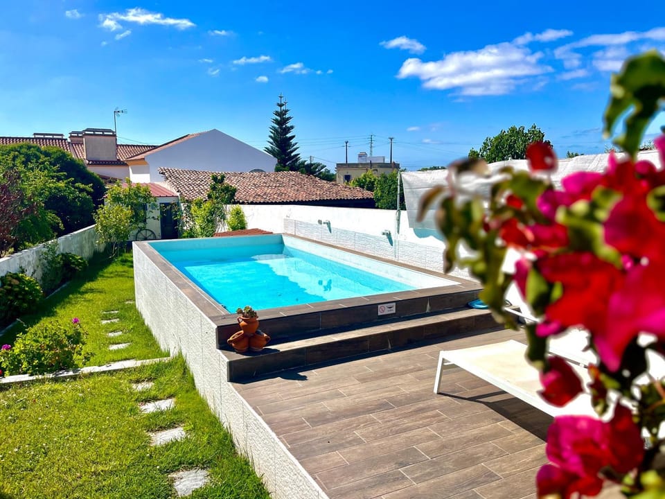 Garden, Swimming pool