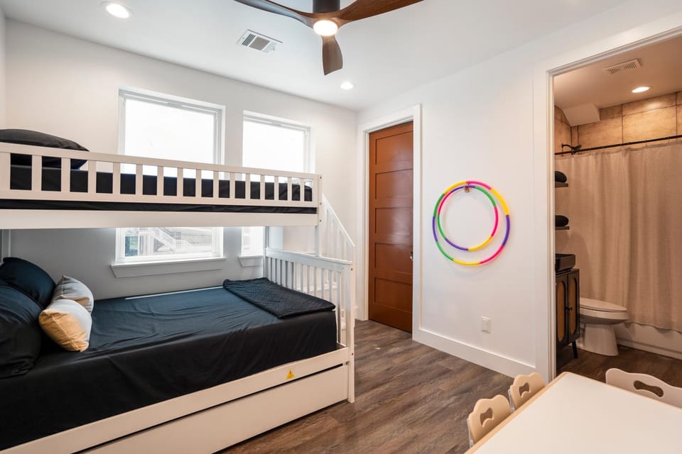 Bed, Photo of the whole room, Bedroom, bunk bed, wardrobe