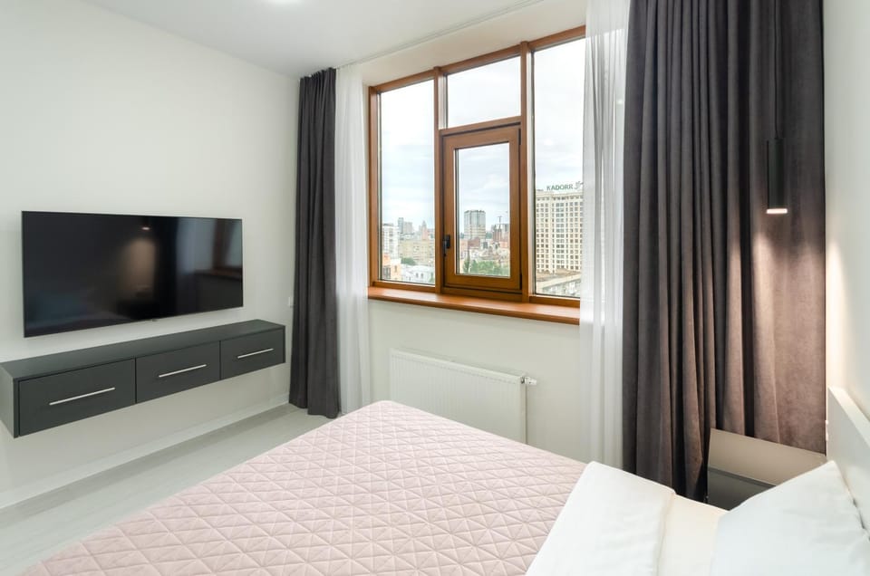 Bed, TV and multimedia, Bedroom, heating
