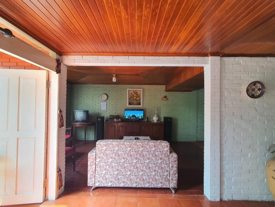Villa Swasti, Cisarua Villa in Cisarua