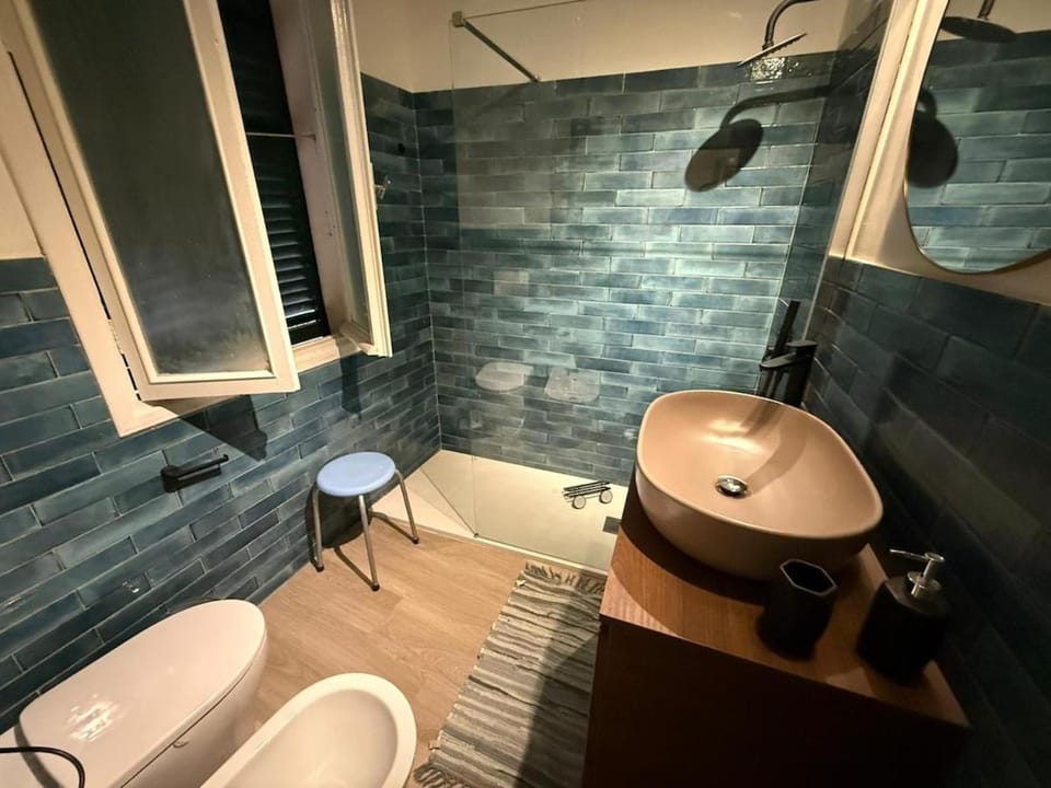 WH-Esra Home-A 2 Minute From Via Matteotti-wifi Apartment in Sanremo