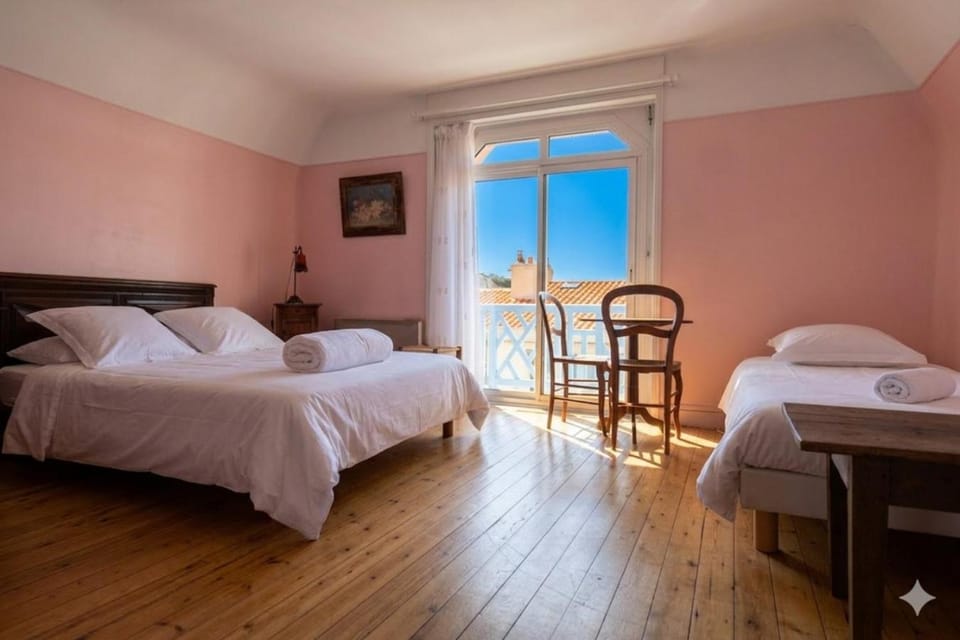 charmante maison proche plage 6 personnes House in Château-d'Olonne