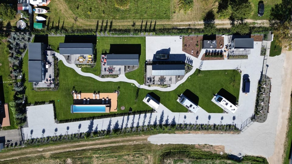 Property building, Swimming pool