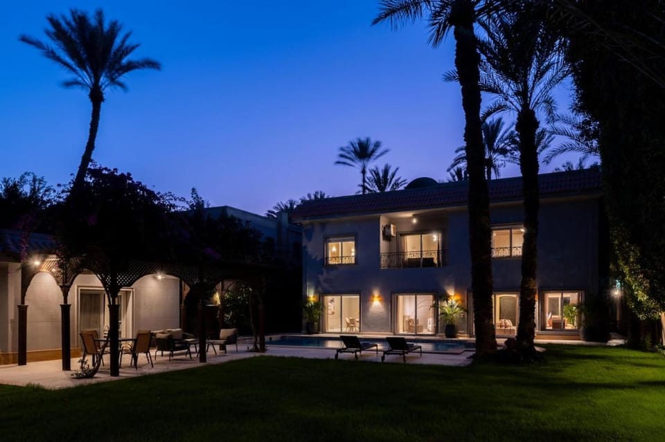 Bayt Shorouk Oasis - Your Chic Green Escape Villa in Egypt