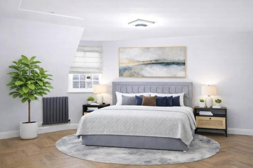 Spacious 3BR Home in Spalding | Parking for Vans House in Spalding