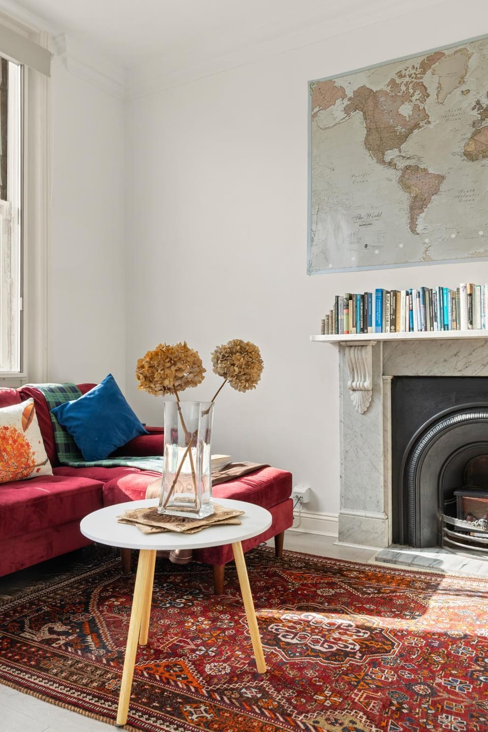 Stylish 2 Bed Flat in Earls Court Apartment in City of Westminster