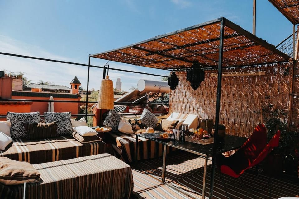 Dar Rafiqa - 3 bedroom Petit Riad - Secret Garden Self Catering in Mouassine area Marrakech Medina House in Marrakesh