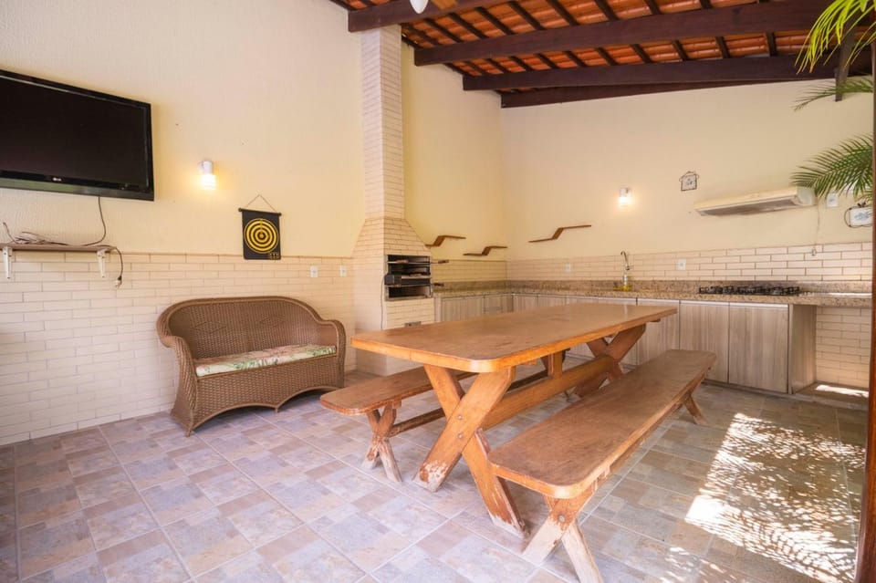 Large House with Pool 5 Bedrooms Ideal for MotoGP House in Goiania