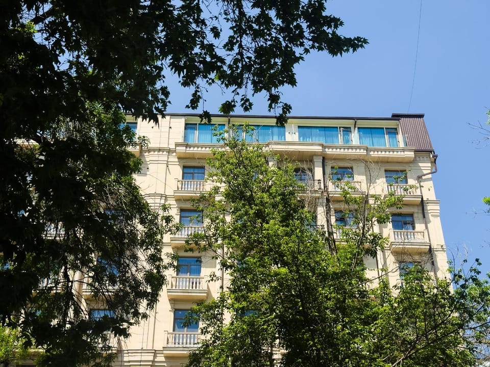 Central one new apartments - panoramic skyline & boulevard Apartment in Europe