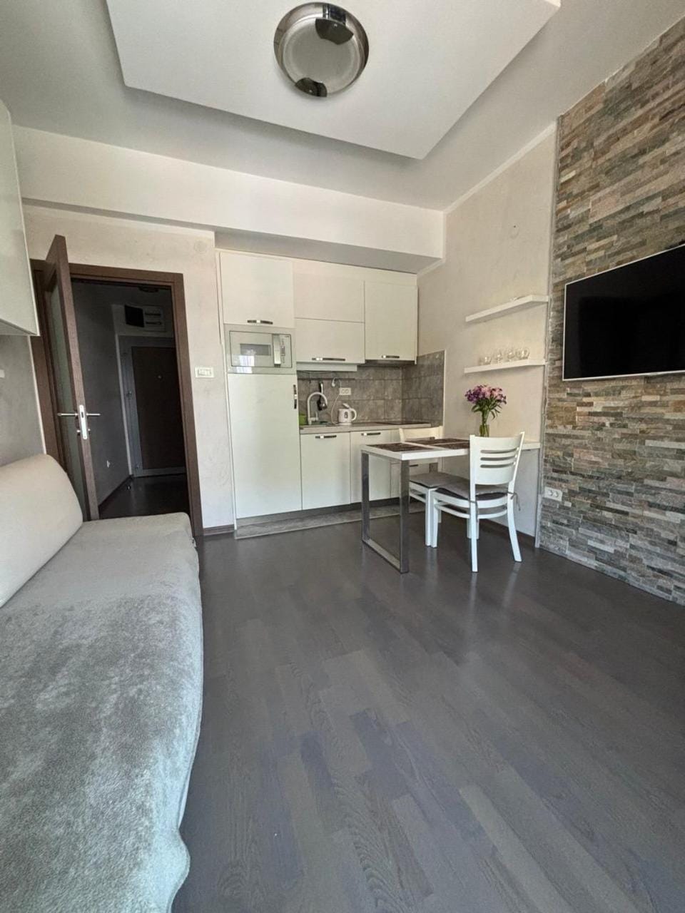 Petrovac 13 Apartment in Budva Municipality