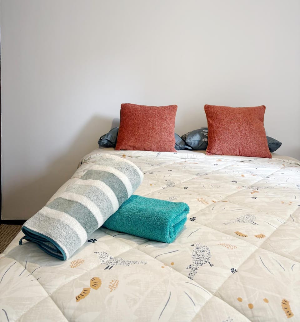 Apartamento hermoso y soleado en Sopocahi Av Arce Apartment in La Paz