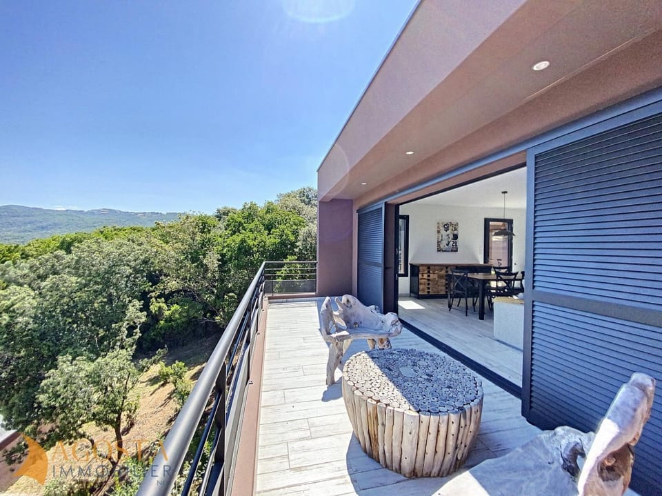 Day, Natural landscape, View (from property/room), Balcony/Terrace, Mountain view