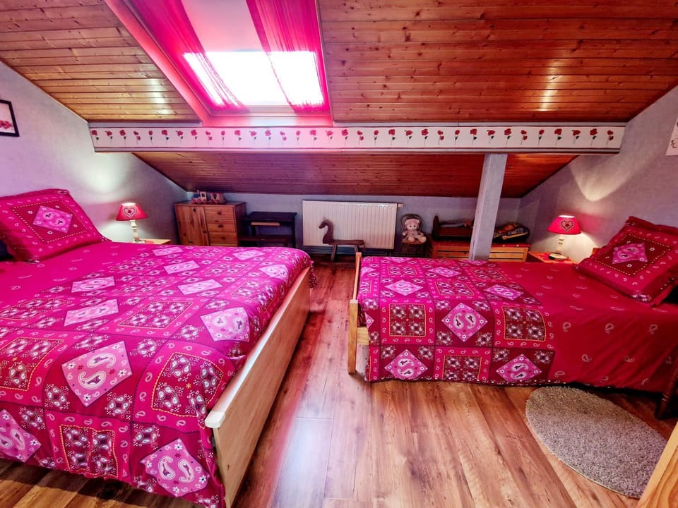 Property building, Living room, Bedroom