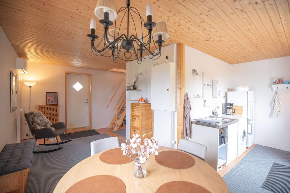 Scenic Villa Cabin by the Sea in Faroe Islands Cabin in Europe