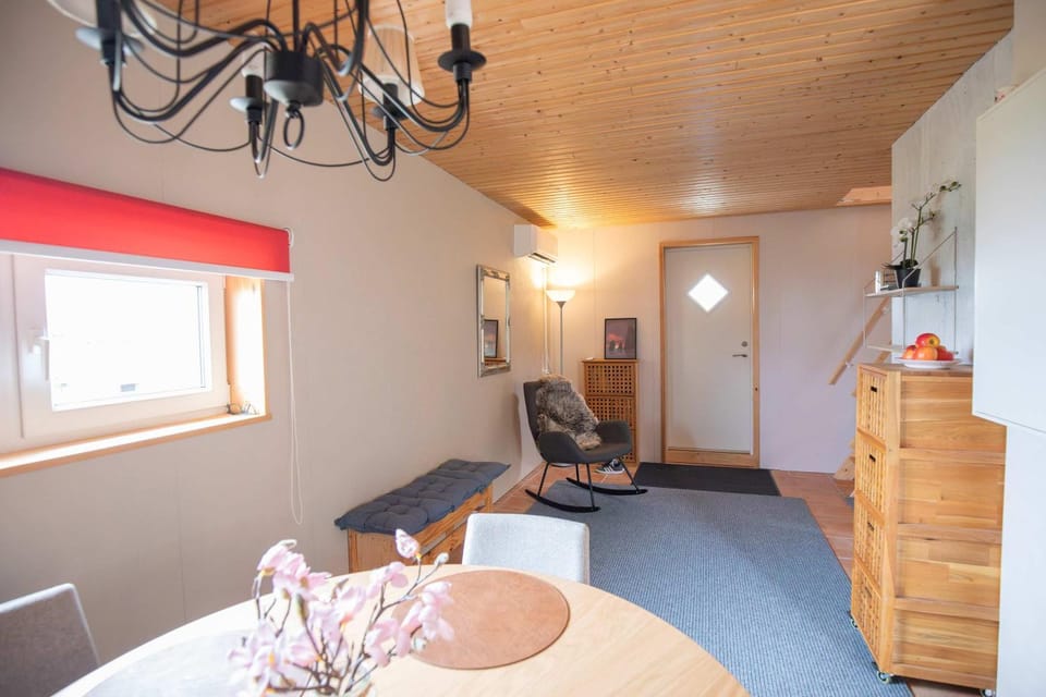 Scenic Villa Cabin by the Sea in Faroe Islands Cabin in Europe