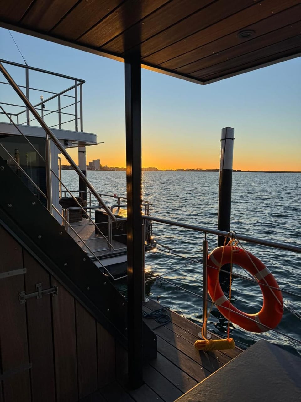 Hausboot Aurora Heiligenhafen House in Heiligenhafen