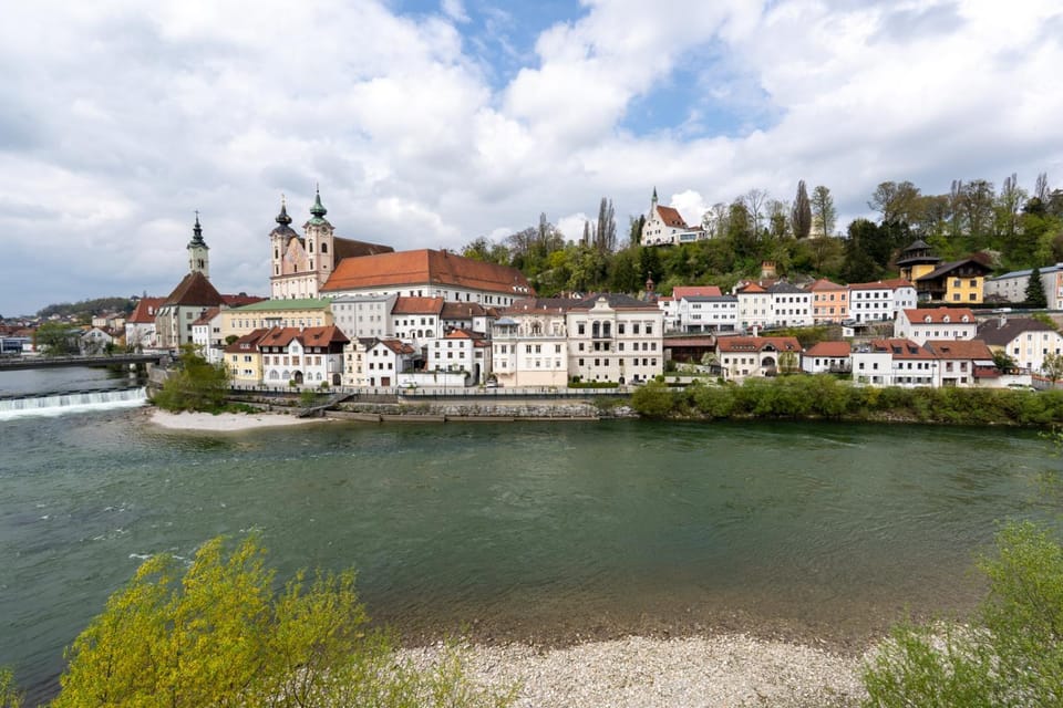 Nearby landmark, Day, Natural landscape, City view, River view