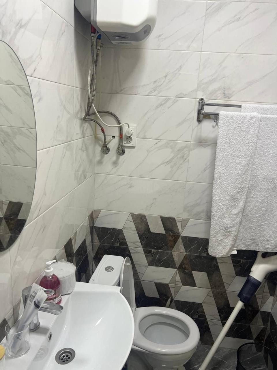 Ахматбека Суюмбаева, 16 Apartment in Almaty Region, Kazakhstan