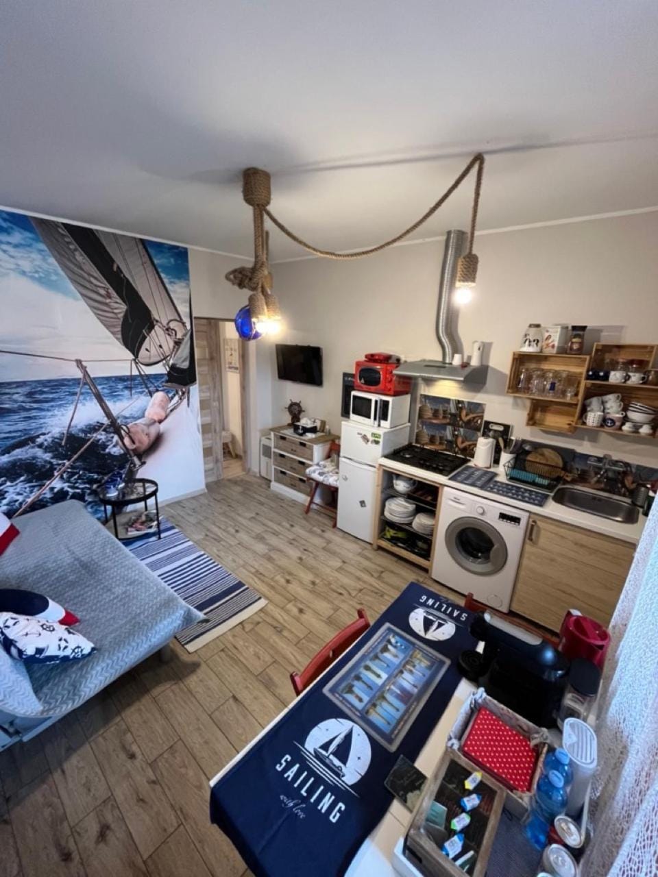 Kitchen or kitchenette, Living room, Seating area, minibar, pet friendly, stove, toaster, washing machine