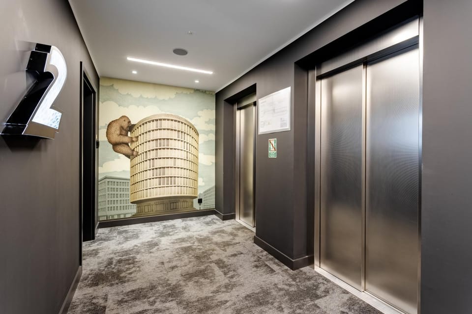 elevator