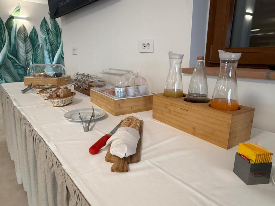 Buffet breakfast
