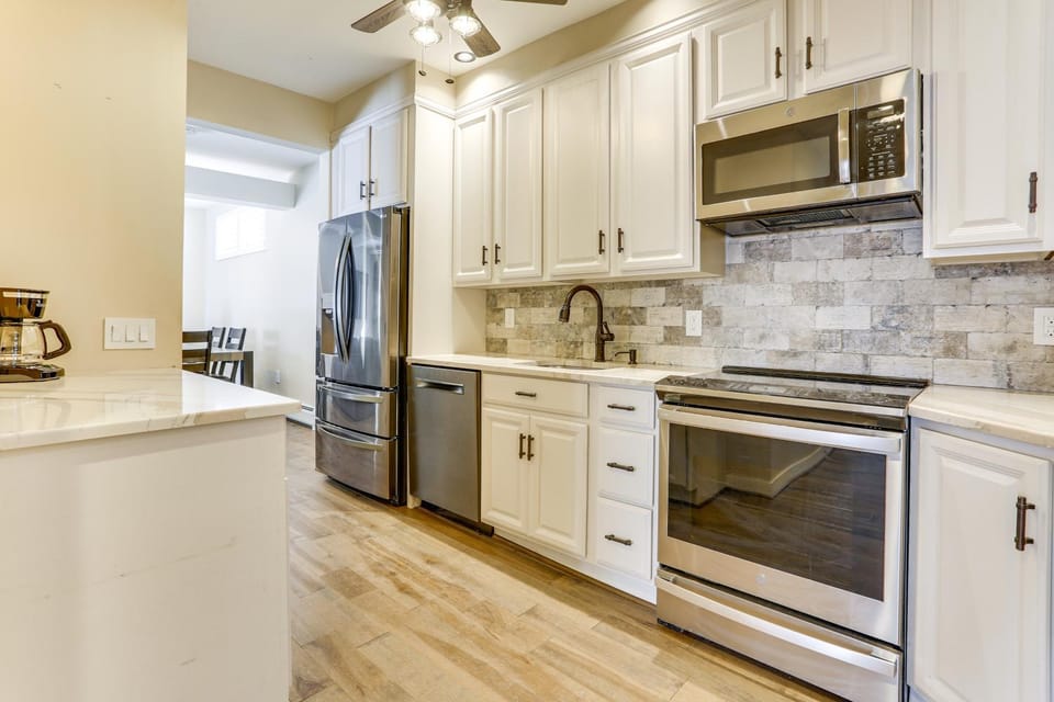 Extended Stay in Skylands! Pet-Friendly Retreat House in Vernon Township