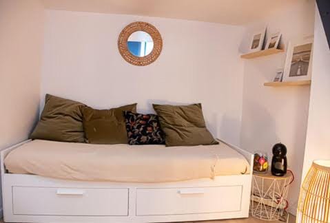 AGENCE MOMENT' APART Jet lag Apartment in Lille