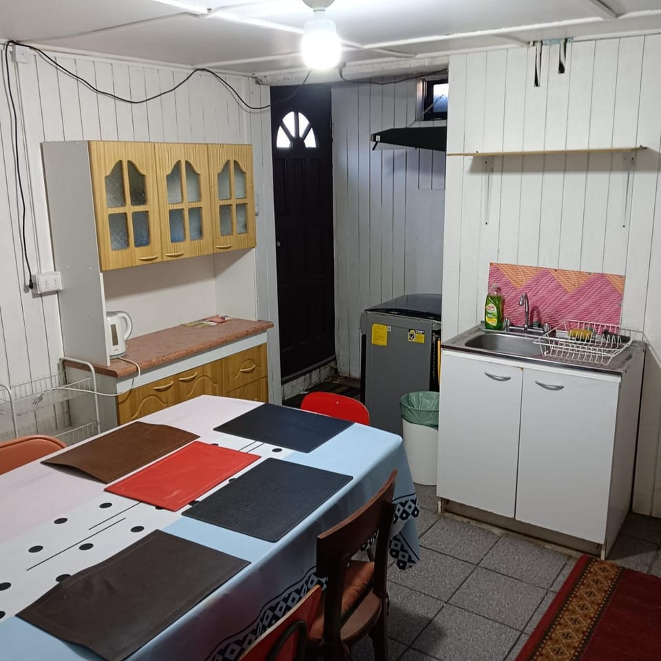 Hostal Adriana Bed and Breakfast in Valdivia