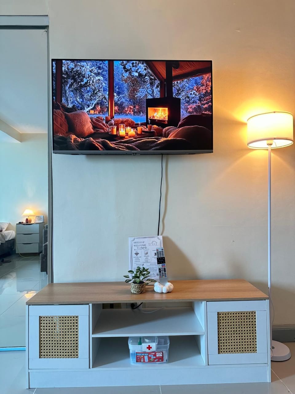 TV and multimedia, Evening entertainment