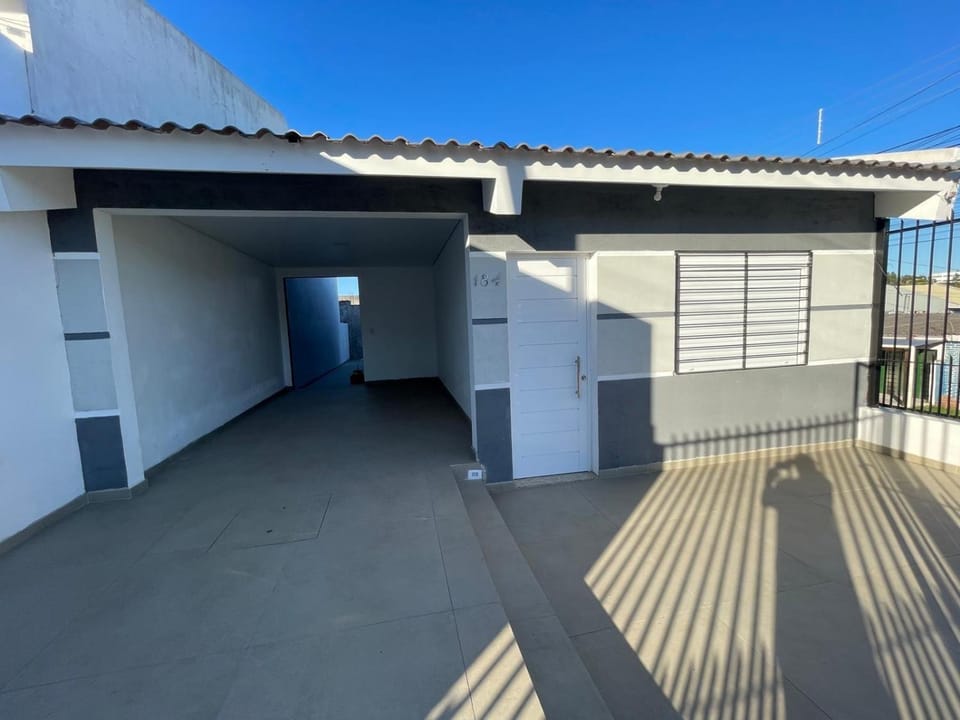Casa de 2 quartos, moderna, garagem para 2 carros House in Uruguay