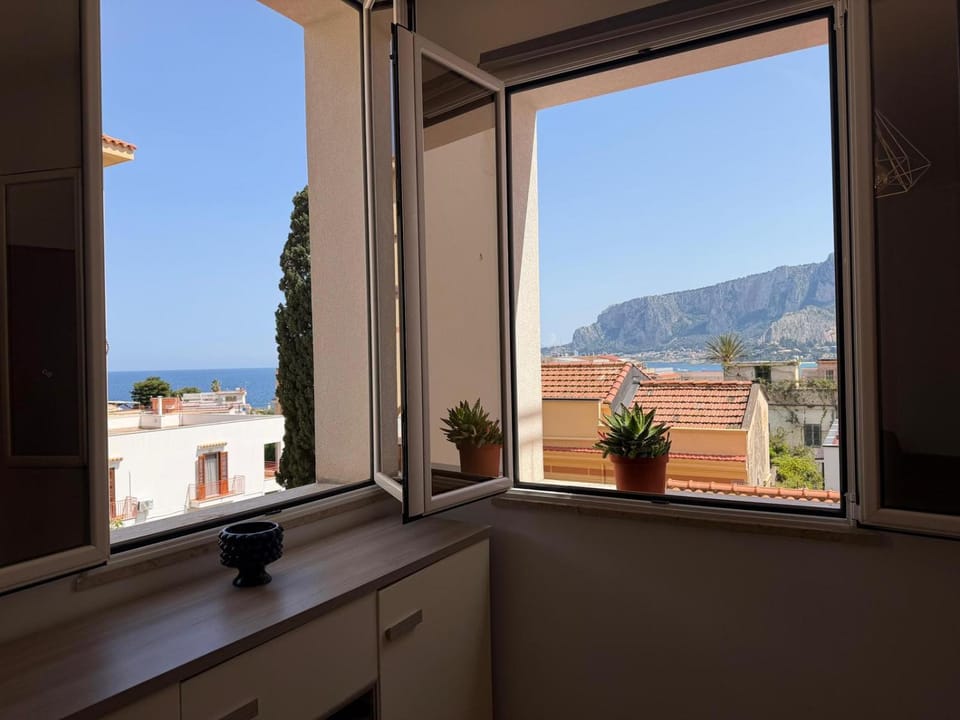 Sweet Mondello Apartment in Palermo