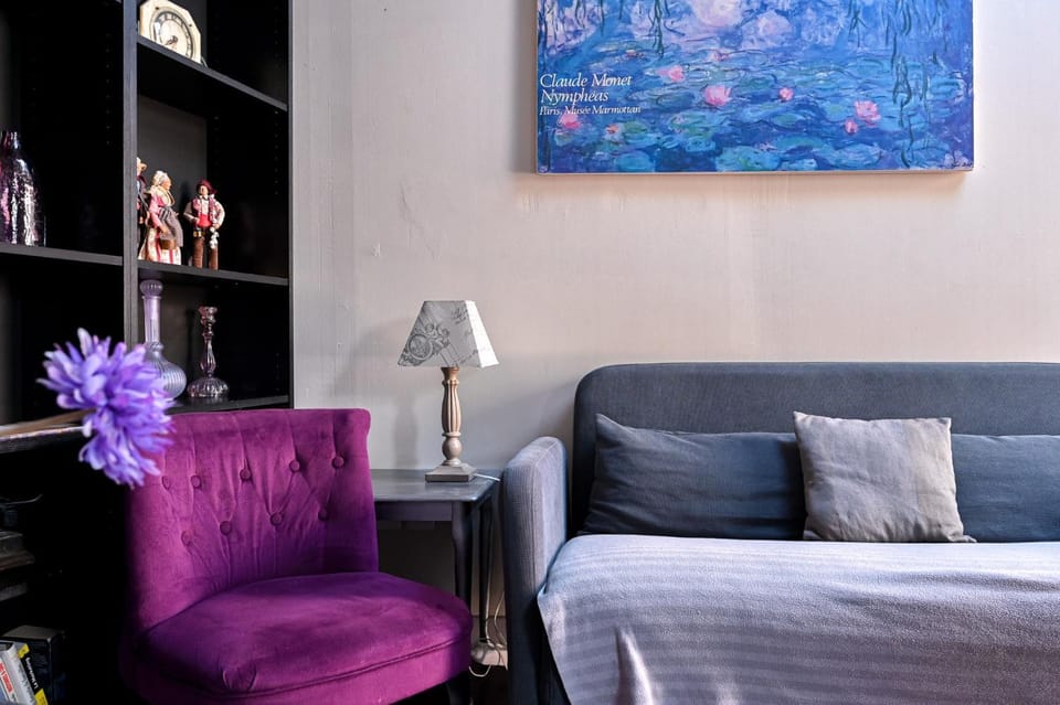 Property building, Living room