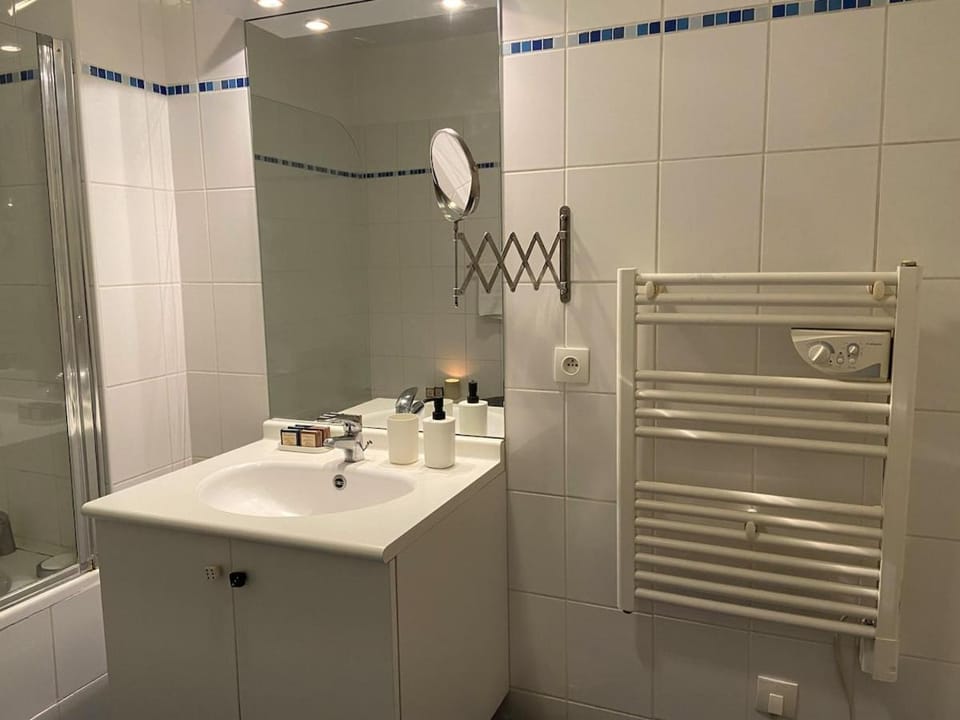 AGENCE MOMENT' APART Le Riviera Apartment in Lille