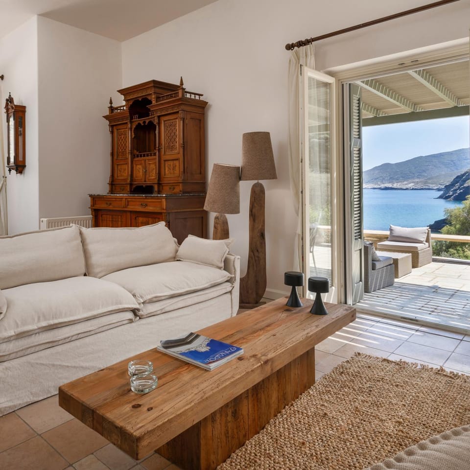 Balcony/Terrace, Living room