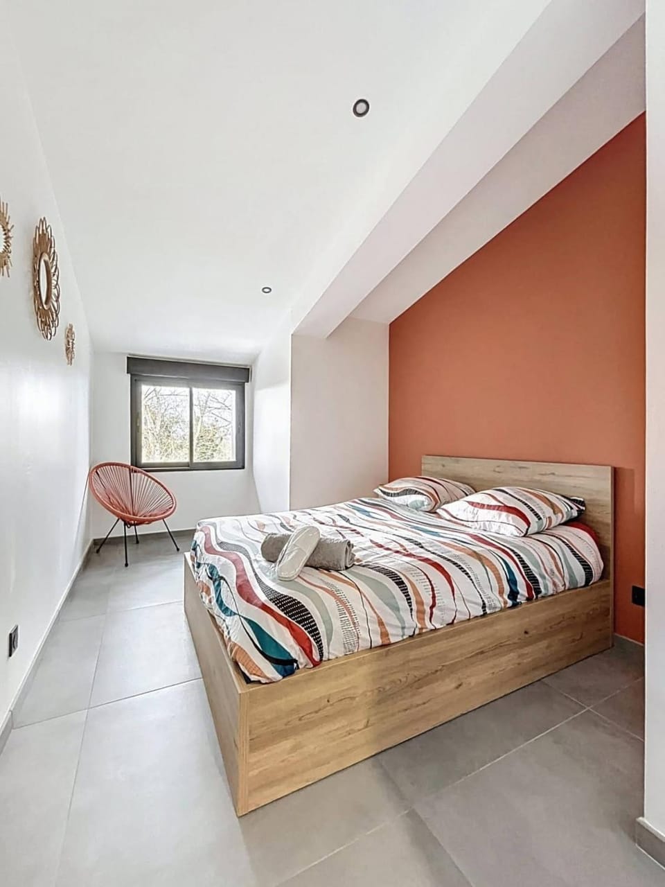 Bed, Bedroom