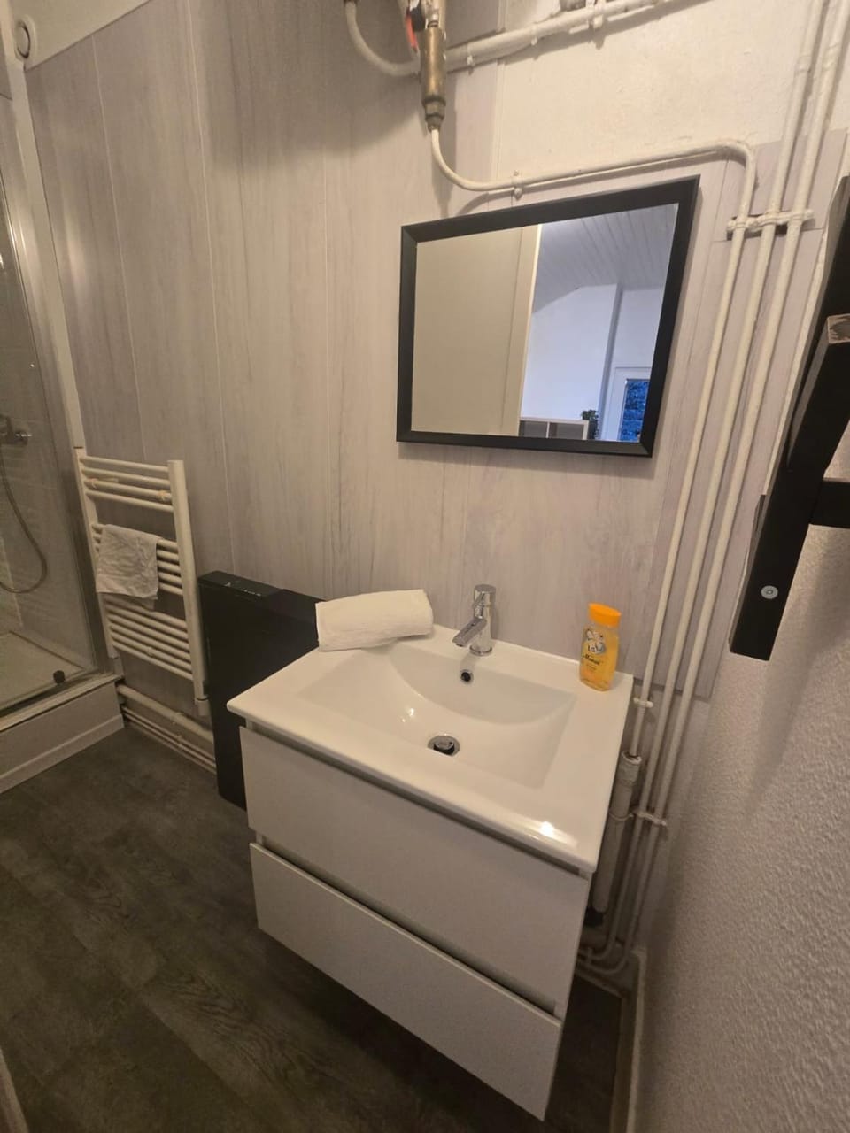 Cosy charmant T2 Stationnement gratuit Apartment in Saint-Étienne