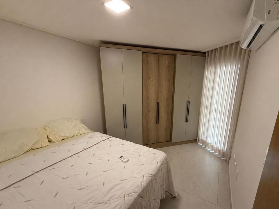 Bed, Photo of the whole room, Bedroom, wardrobe, air conditioner