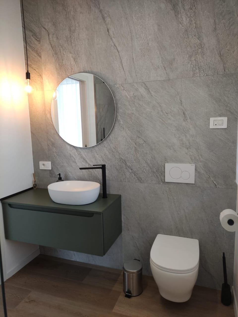 Toilet, Bathroom, air conditioner