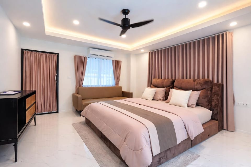 Chalong villa Villa in Chalong