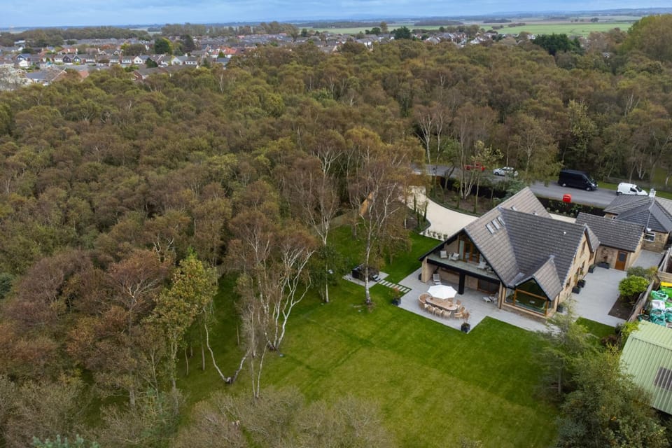Warren House for Open Golf near Royal Birkdale House in Southport
