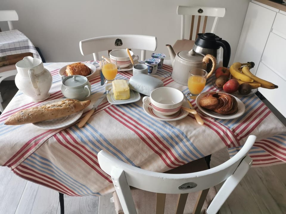Continental breakfast